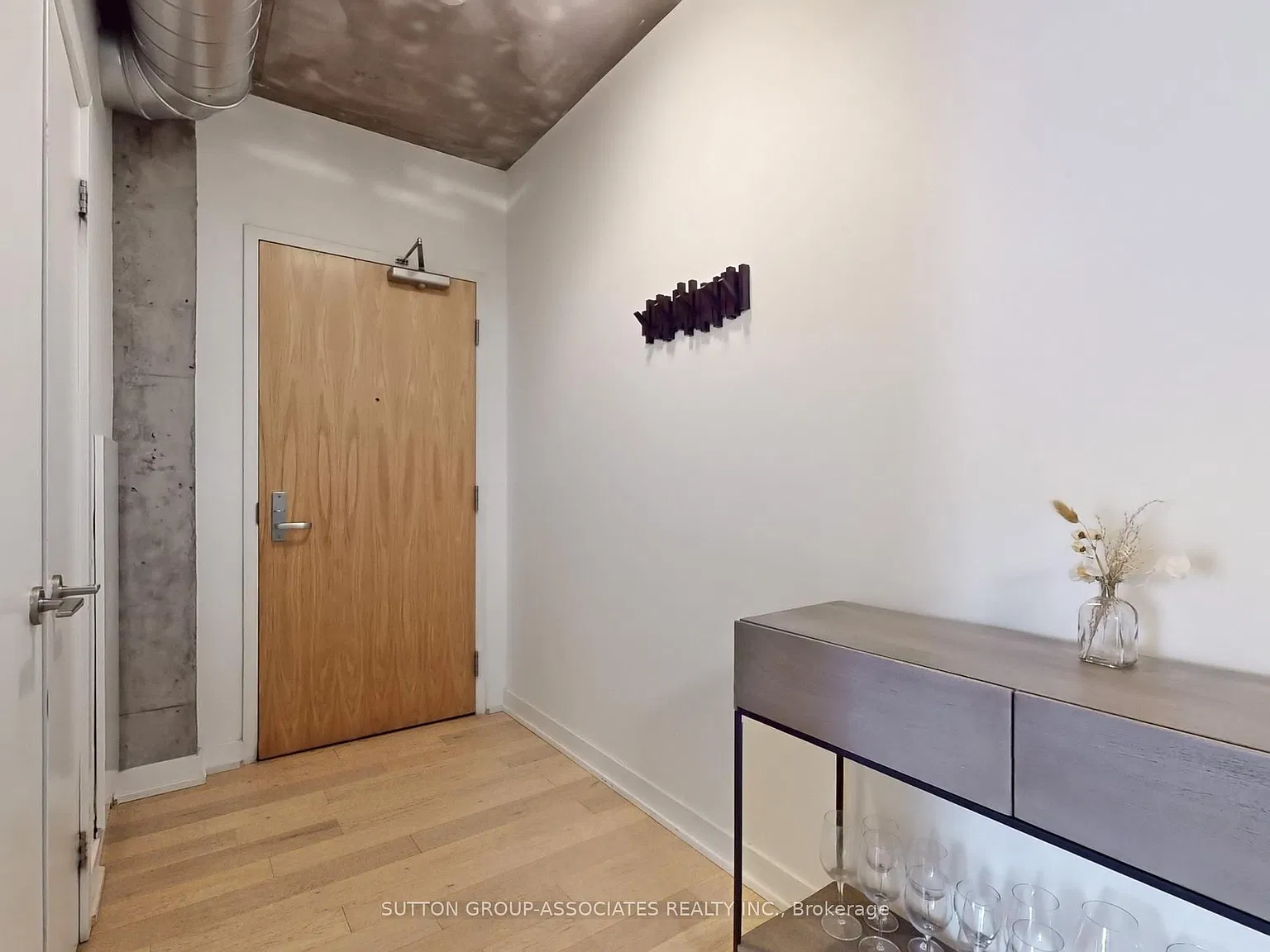 East Lofts — Photo 4