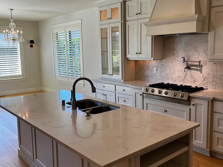 10402 NW 32nd Dr — Photo 14