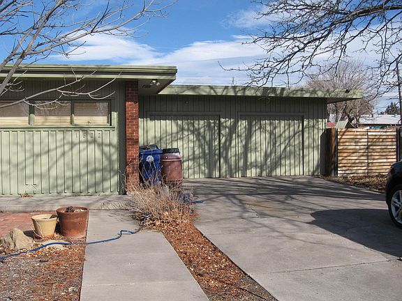 3rd image of 1522 Stanford Dr NE