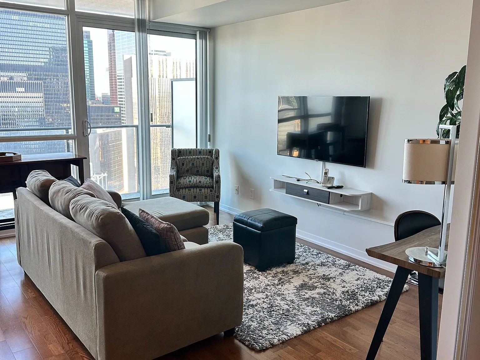1 bed, $2,995 — Photo 3