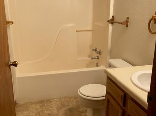 1909 E 20th Ave #2, Winfield, KS 67156