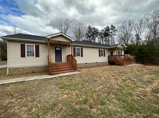 1253 Lynch Rd, Altavista, VA 24517