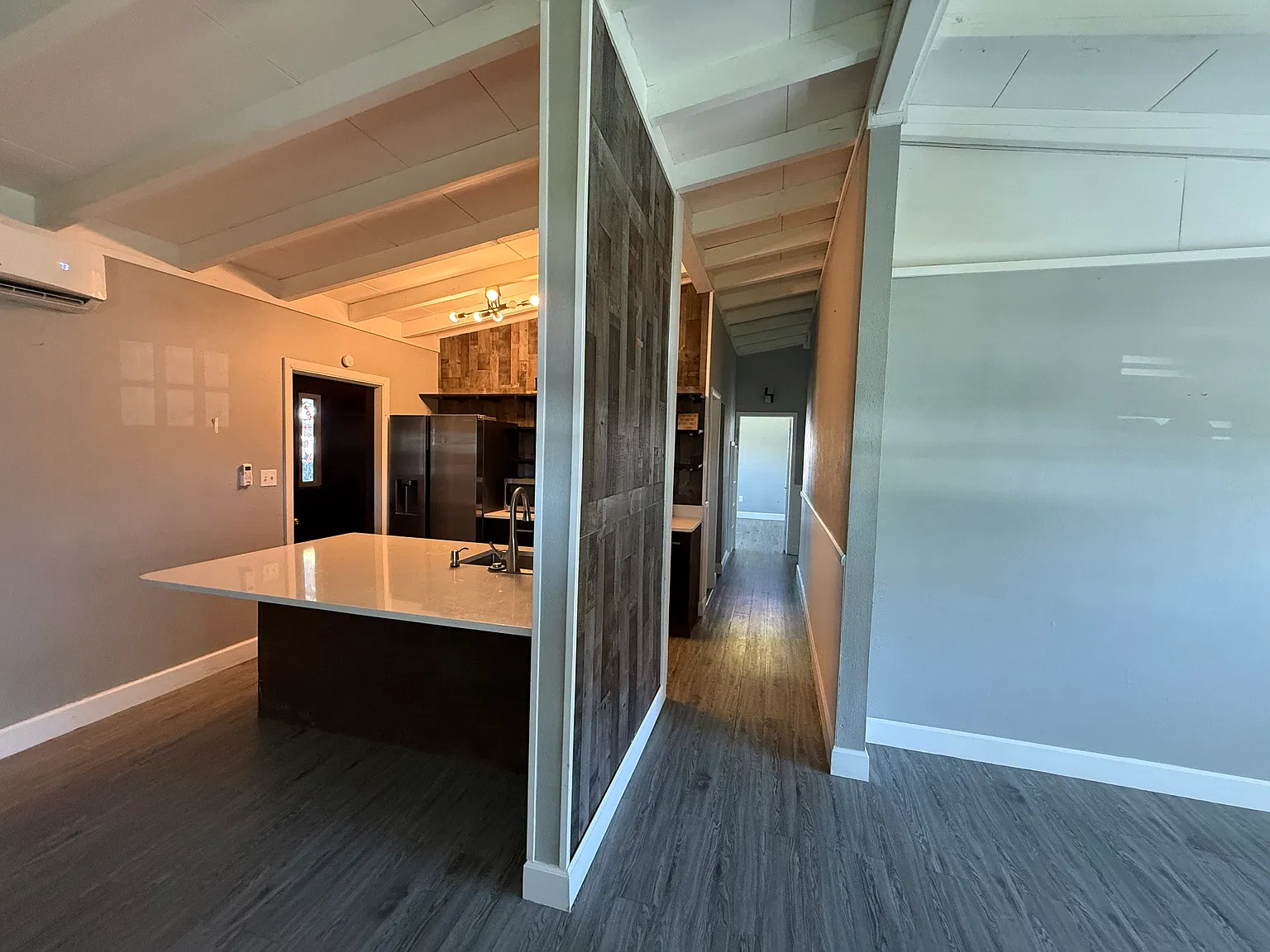 3 bed, 1134 sqft, $1,900 — Photo 4