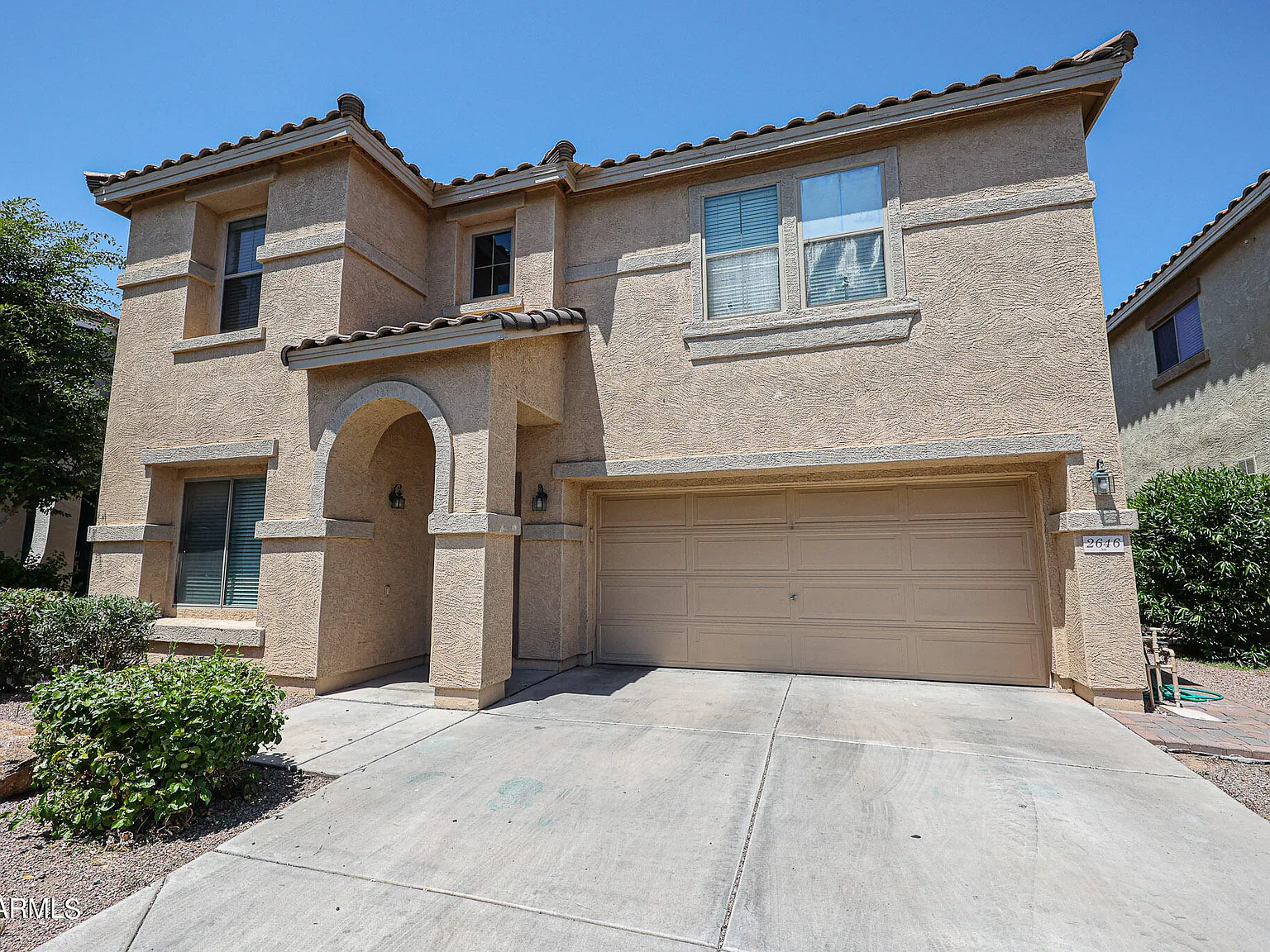 4 bed, 2.5 bath, 2430 sqft, $2,595 — Photo 3