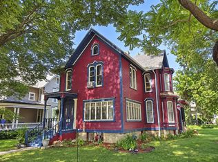 303 S 3rd St #2A, Rockford, IL 61104