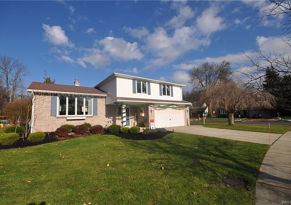 1st image of 24 Old Farm Ct