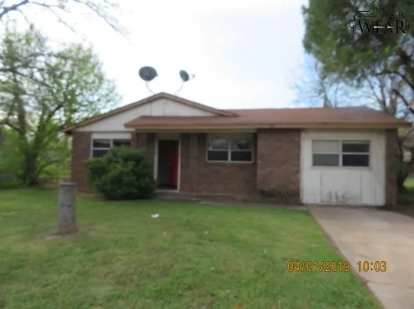 4611 Tradewinds Rd, Wichita Falls, TX 76310