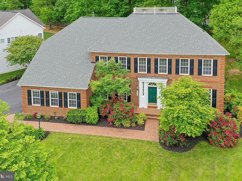 1st image of 5010 Devin Green Ln