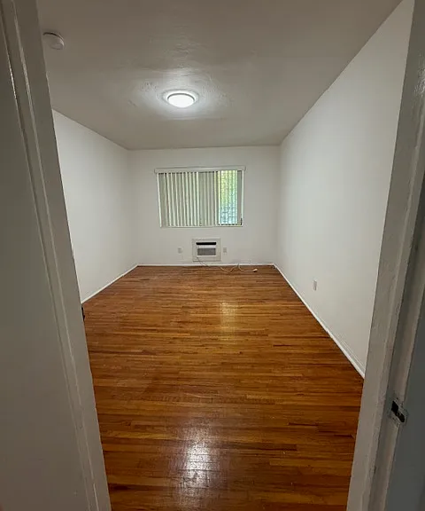 9300 E Bay Harbor Dr #204 — Photo 11