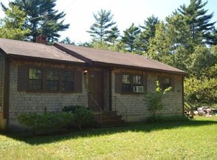 161 Rocky Meadow St, Middleboro, MA 02346