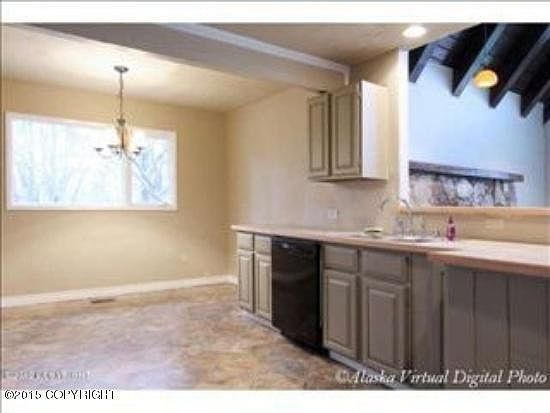 3rd image of 17244 Santa Maria Dr