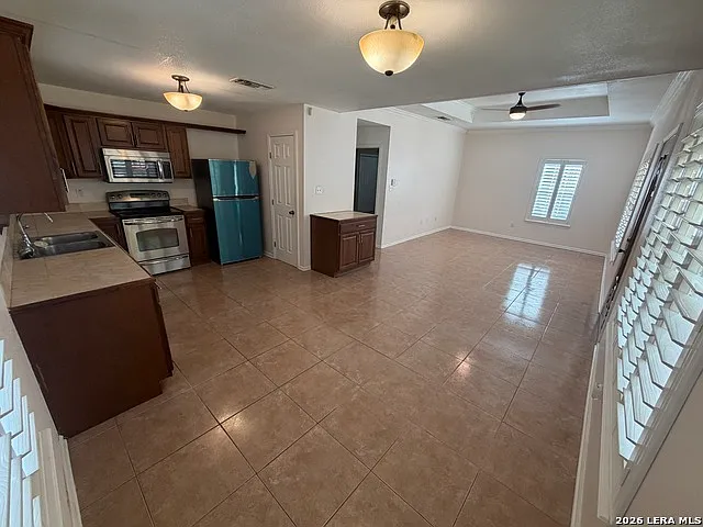 4930 Bluff St — Photo 10