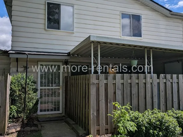 2440 Burgandy Ln, Columbus, OH 43232