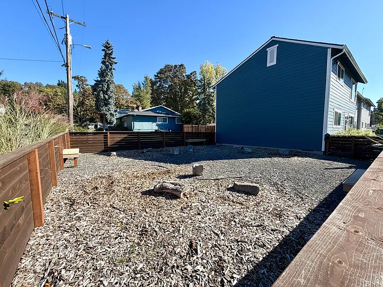 Echo Glen — Photo 10