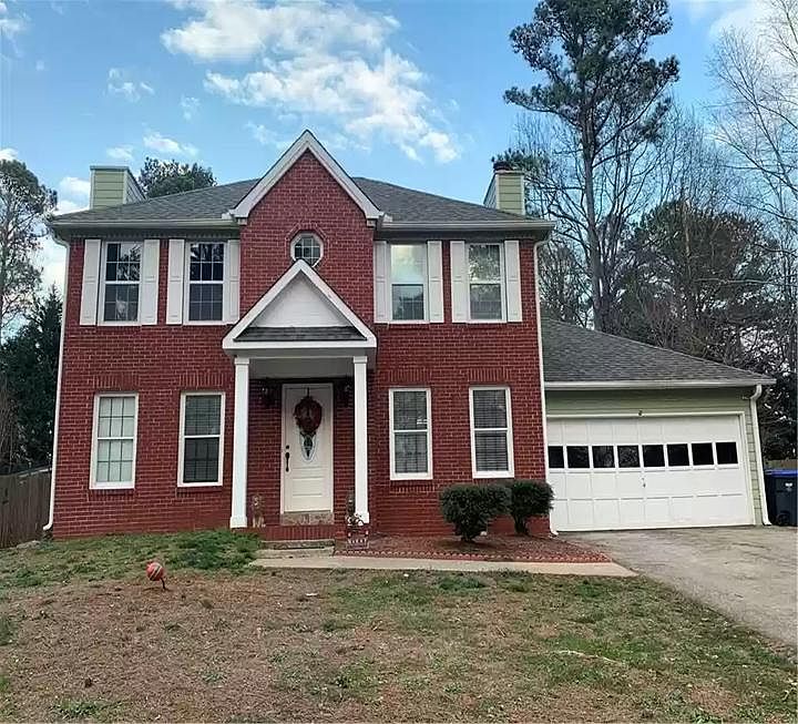 1st image of 1081 Realm Ln