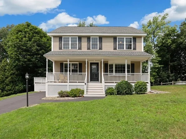 5 Maple St, Burlington, MA 01803