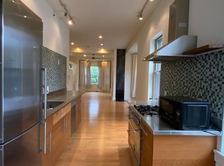 701 S 3rd St #2, Philadelphia, PA 19147
