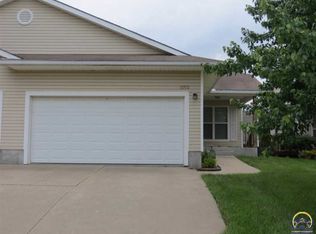 3703 SW 36th St, Topeka, KS 66614
