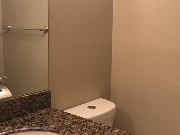 5th image of 13115 Glen Ct APT 74