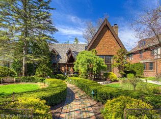 511 Henley St, Birmingham, MI