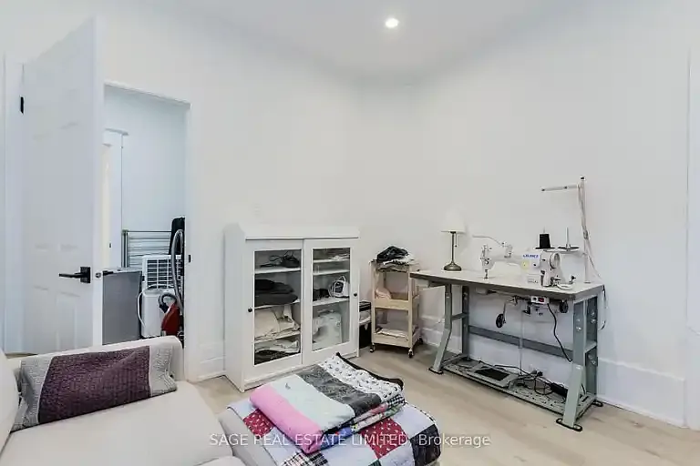 37 Rusholme Rd #1A — Photo 6