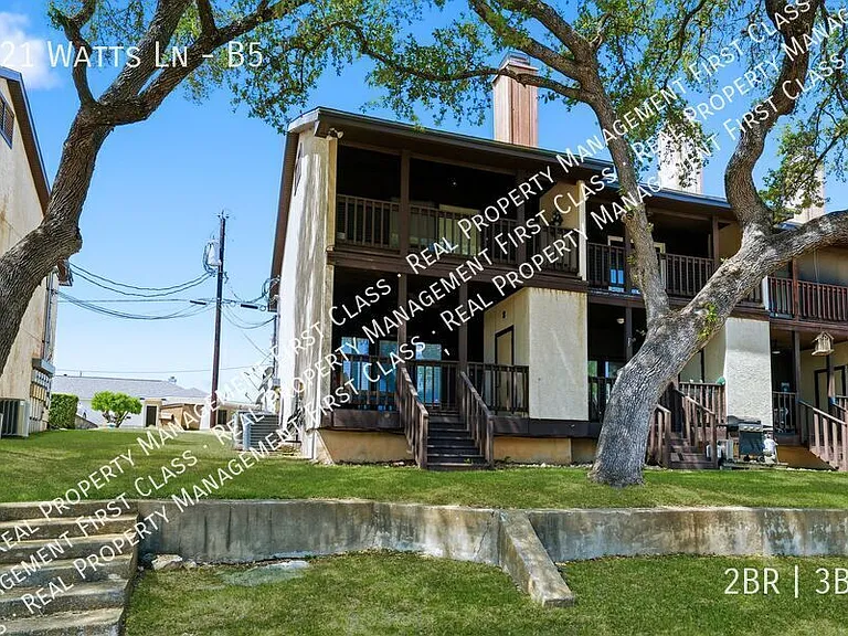 421 Watts Ln #B5 — Photo 26