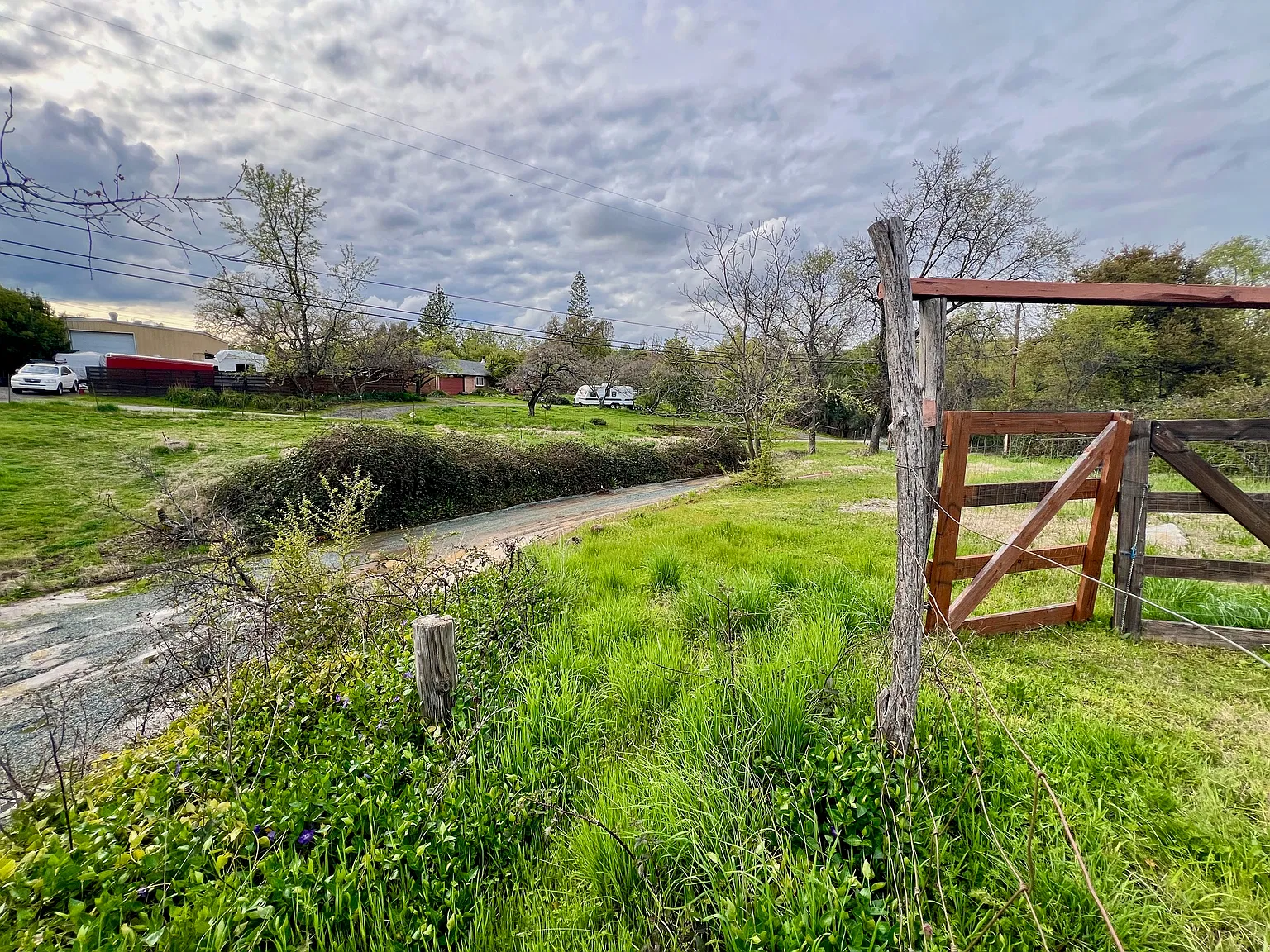 Hillaire Rd, Rough And Ready — Photo 2