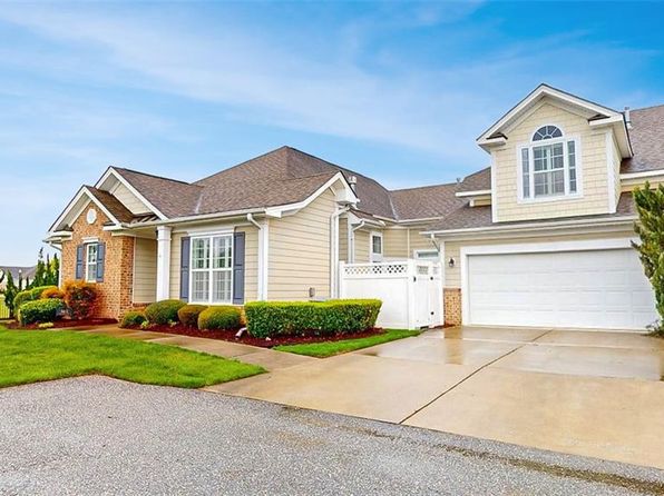 914 Vineyard Pl #D, Suffolk, VA 23435