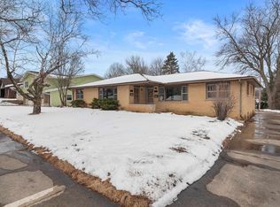 5204-5206 Manitowoc Pkwy, Madison, WI 53705