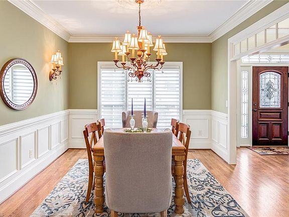 4th image of 19 Beech Ridge Ct