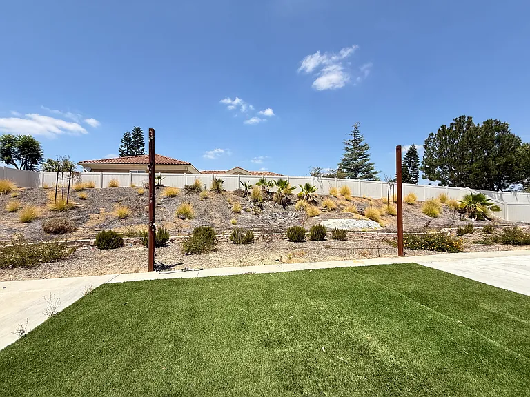14072 Volare Ct — Photo 33