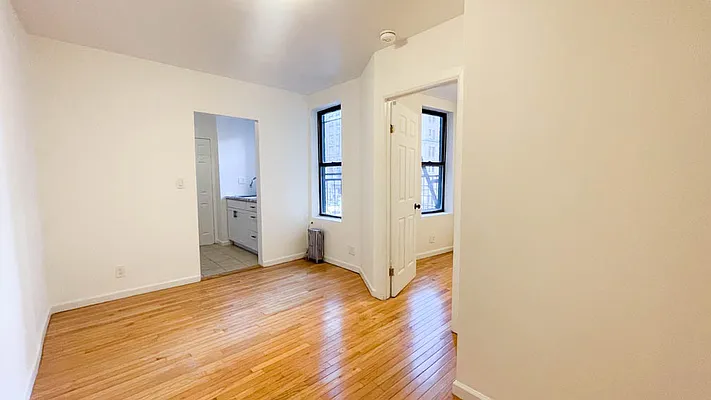 Rented by Roselyn  Fortuna LLC | media 1