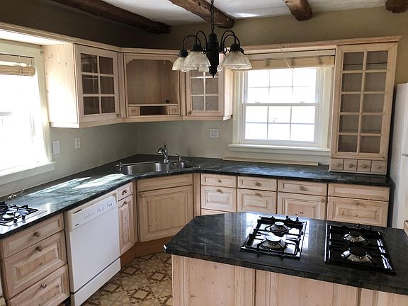 washer and dryer accessible