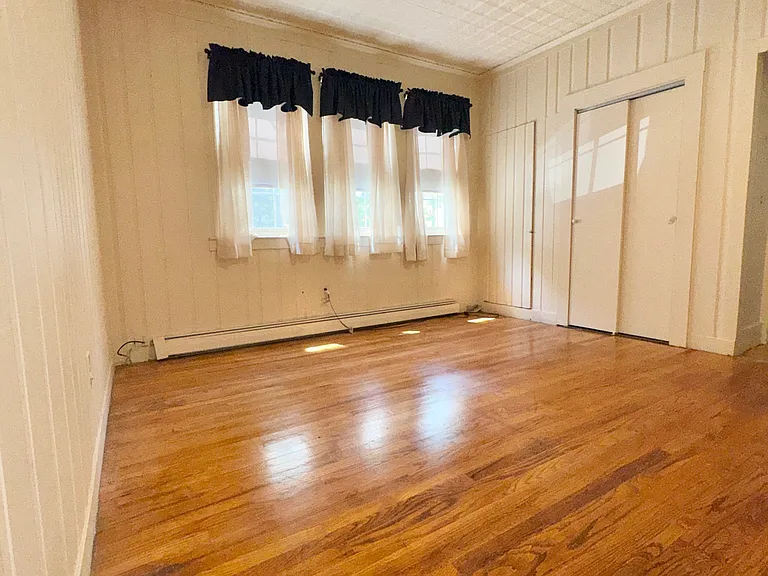 37 Courtland St #C — Photo 12