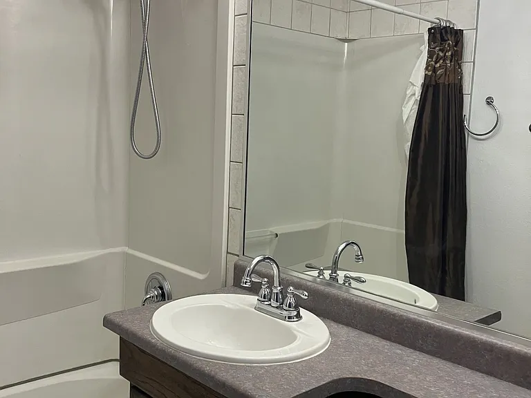 1017 Sunset Rd — Photo 5