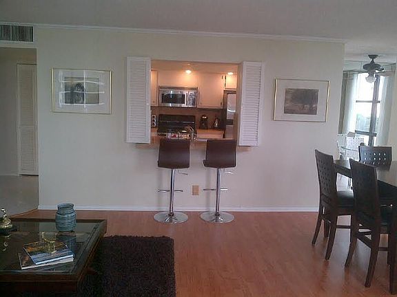 5th image of 1915 Brickell Ave APT C1201