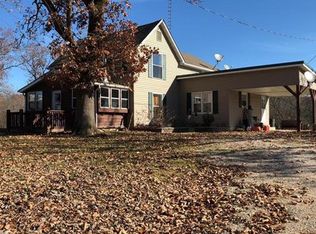 2245 Highway Jj, Bourbon, MO 65441