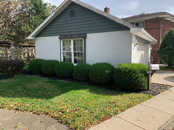 2nd image of 193 Woodland Ave