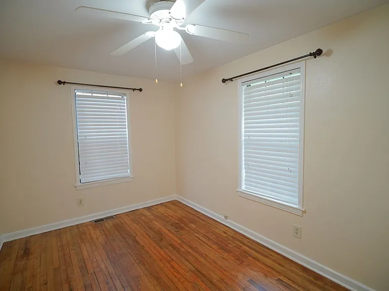 212 Rudy Hubbard Way — Photo 9