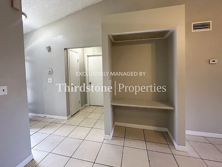 5143 Indian Lakes Ct #3 — Photo 6