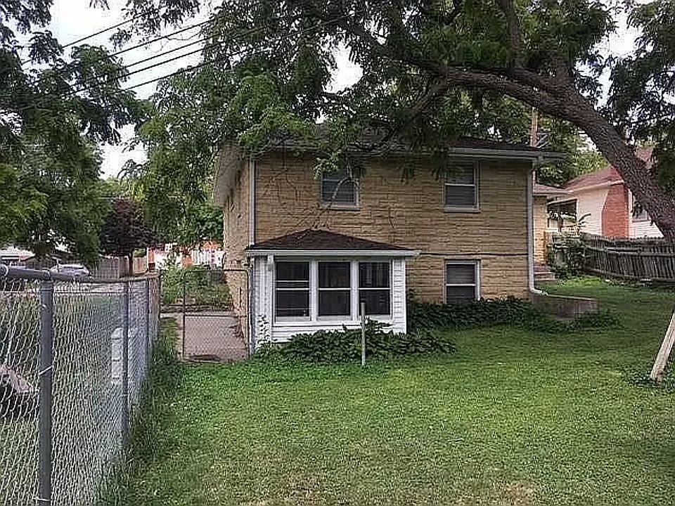 1st image of 4126 S 51st St #2
