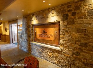 3340 W Cody Ln, Wilson, WY 83014