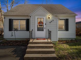 403 2nd St S, Coggon, IA 52218