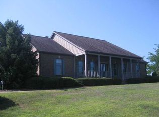 424 Airport Rd, Worthington, PA 16262