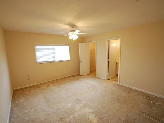 5th image of 1912 Palmland Dr APT A