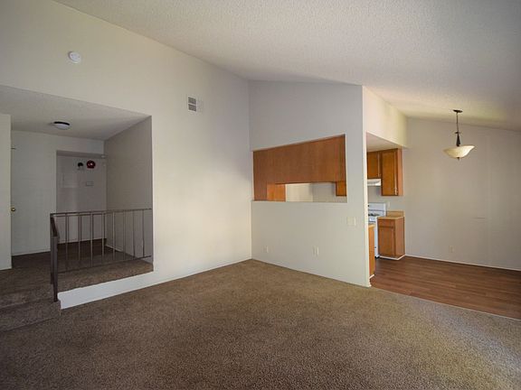 4th image of 17122 Chatsworth St #2