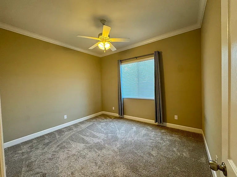 1021 S Nutmeg Landing Ct — Photo 12