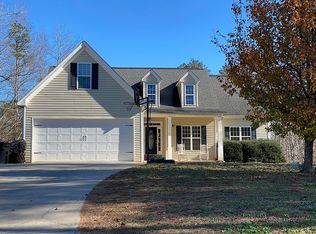 1210 Heads Ferry Rd, Cornelia, GA 30531