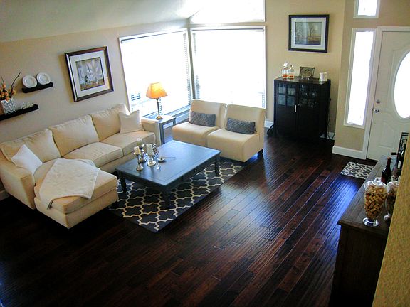 5th image of 401 Continental Ct