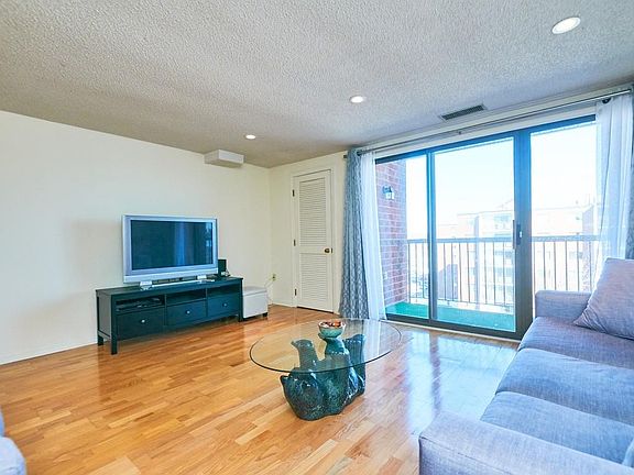4th image of 30 Revere Beach Pkwy APT 710